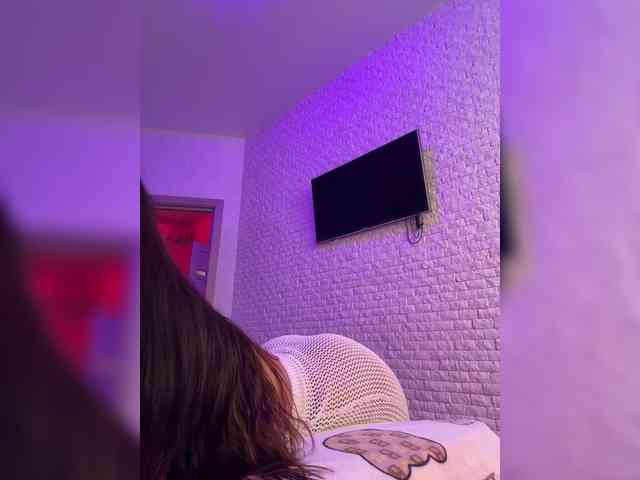 bitch_production webcam