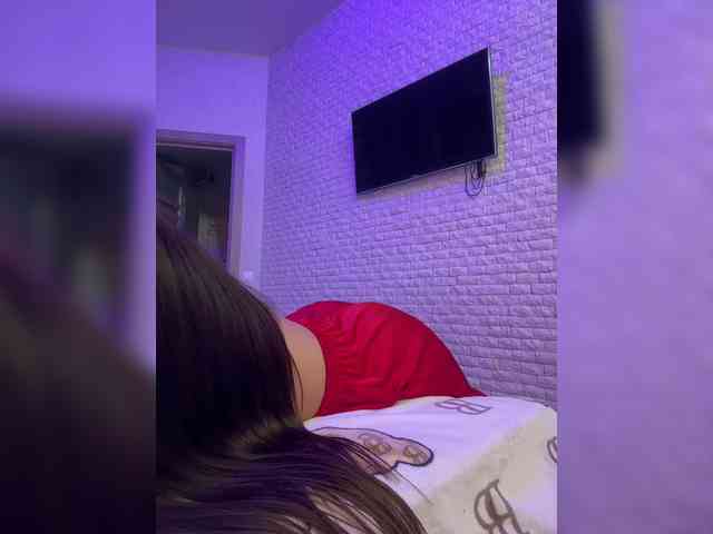 bitch_production webcam