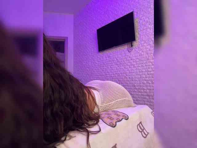 bitch_production webcam