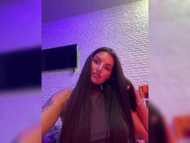 bitch_production webcam