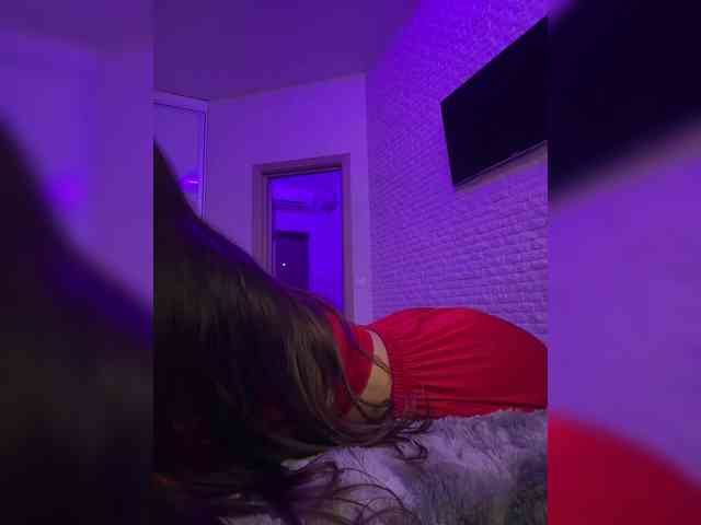 bitch_production webcam