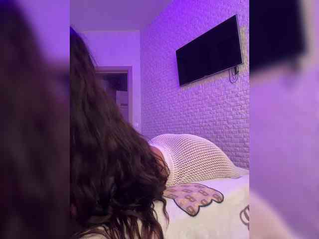 bitch_production webcam