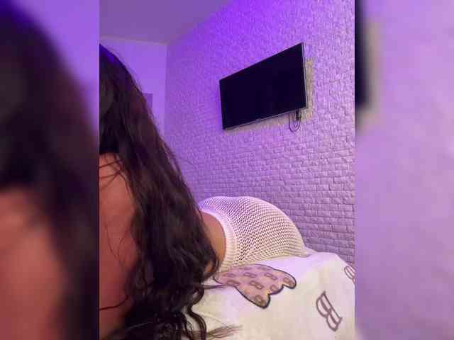 bitch_production webcam