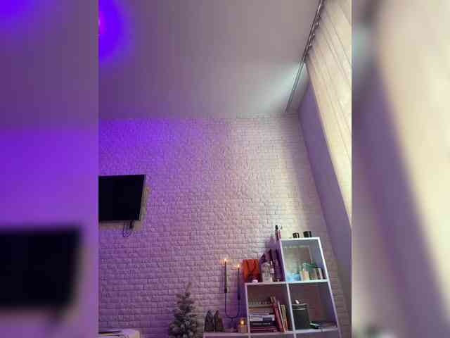 bitch_production webcam