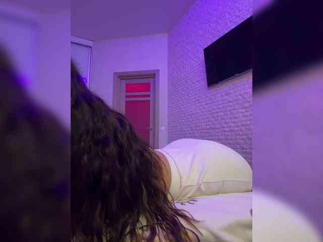 bitch_production webcam