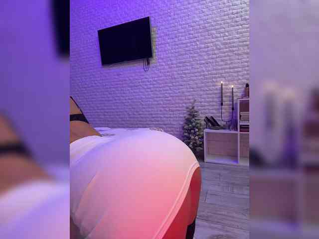 bitch_production webcam