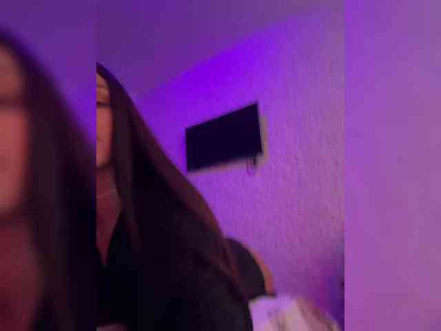 bitch_production webcam