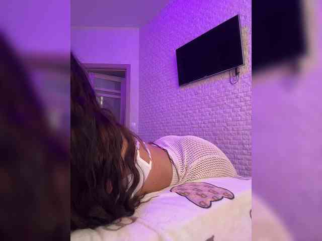 bitch_production webcam