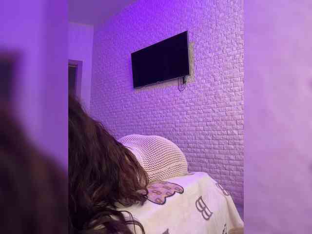 bitch_production webcam