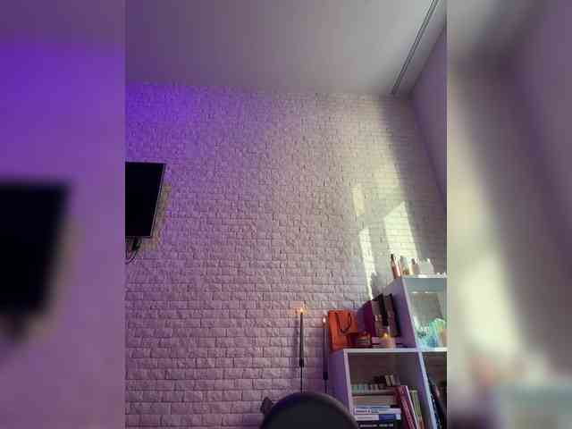 bitch_production webcam