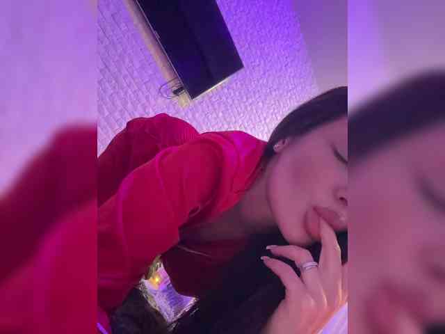 bitch_production webcam