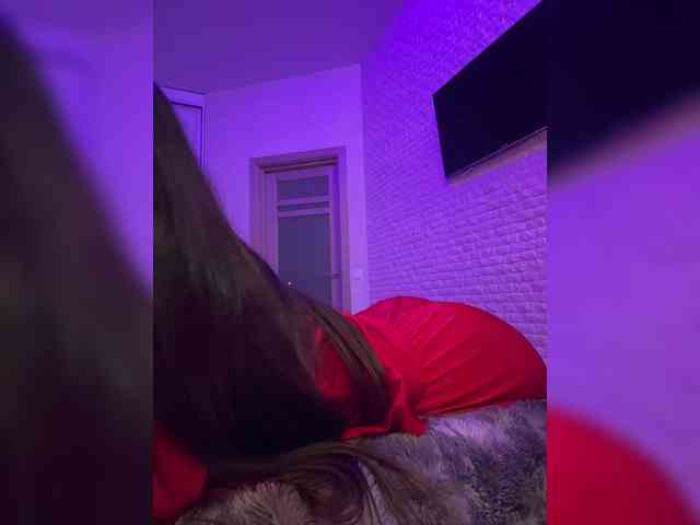 bitch_production webcam