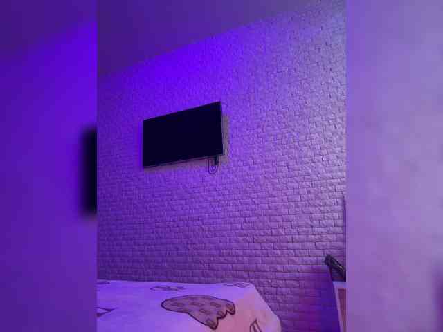 bitch_production webcam