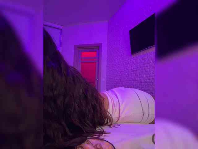 bitch_production webcam