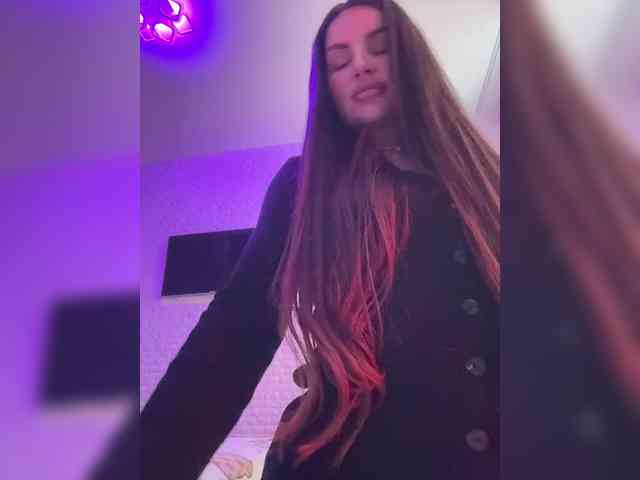 bitch_production webcam