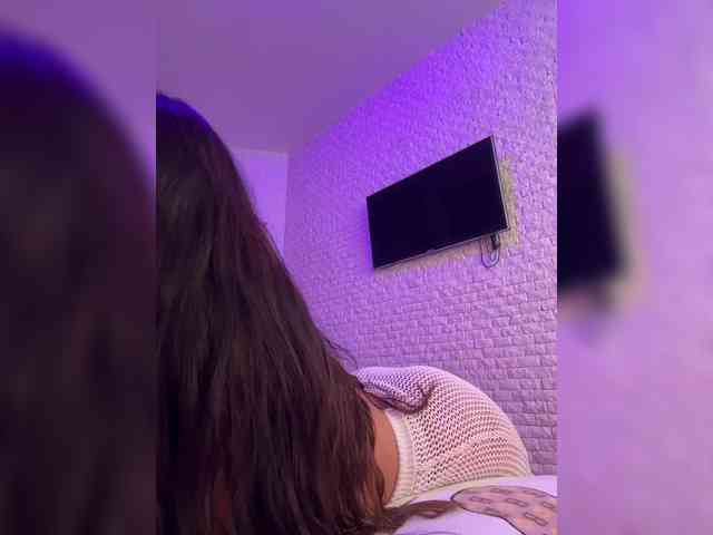 bitch_production webcam