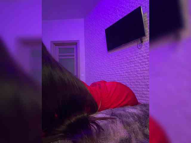 bitch_production webcam