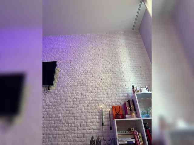 bitch_production webcam