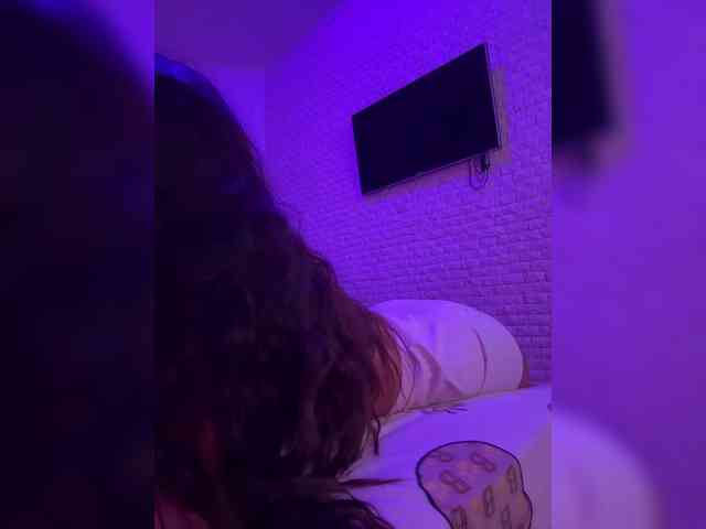 bitch_production webcam