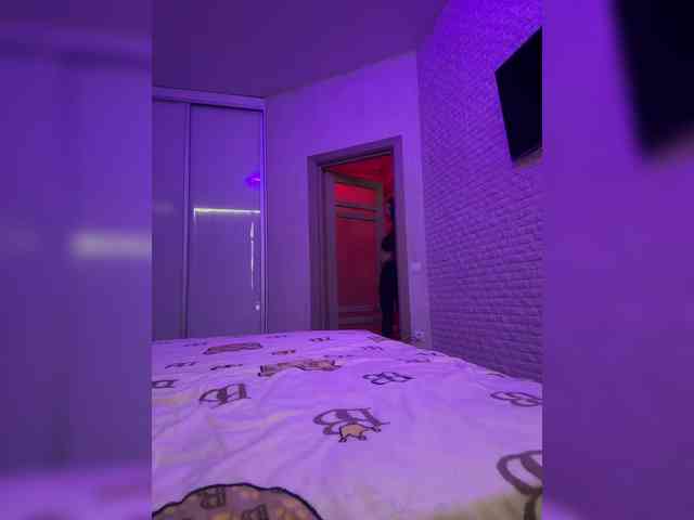 bitch_production webcam