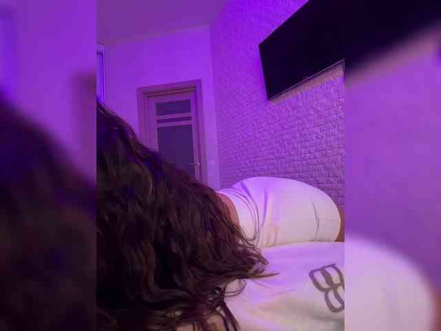 bitch_production webcam