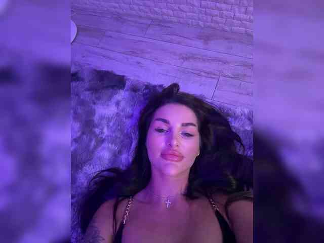 sweetkira25 sweetkira25