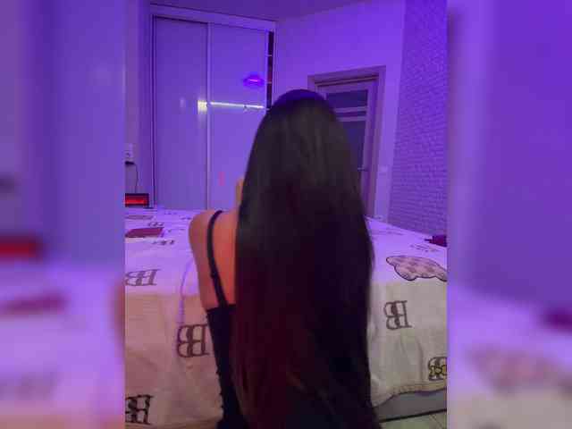 sweetkira25 Live Webcam on BongaCams