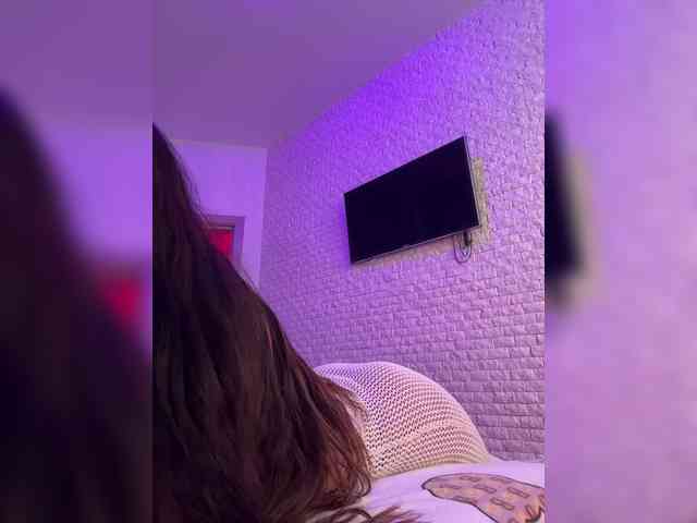 bitch_production webcam