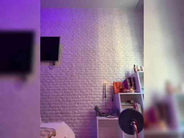 bitch_production webcam