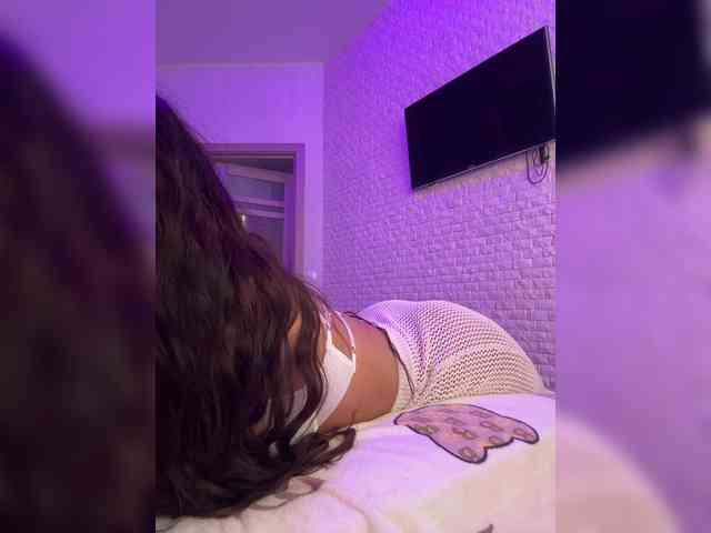 bitch_production webcam