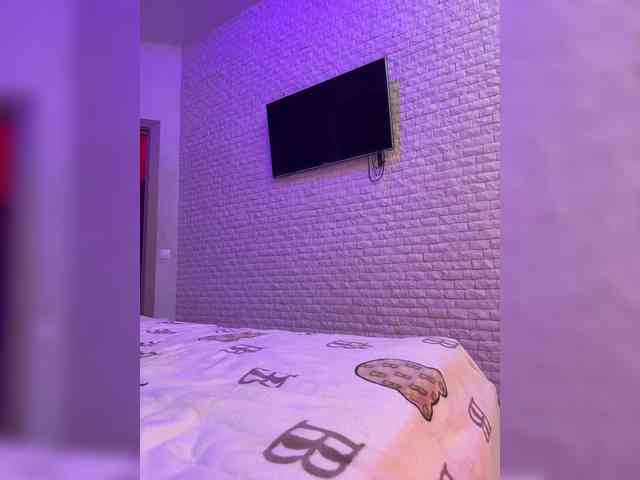 bitch_production webcam