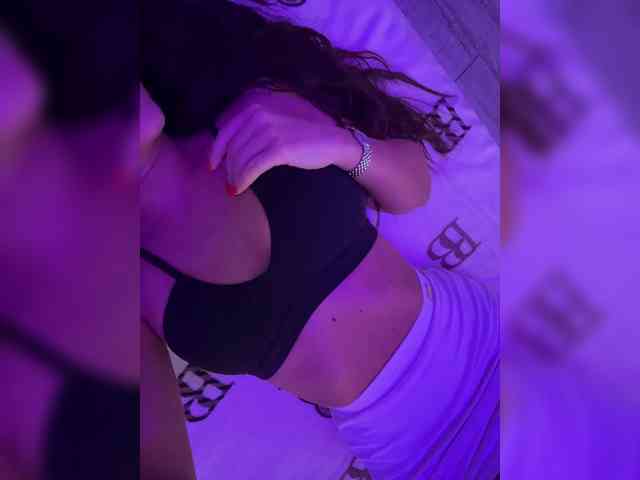 bitch_production webcam