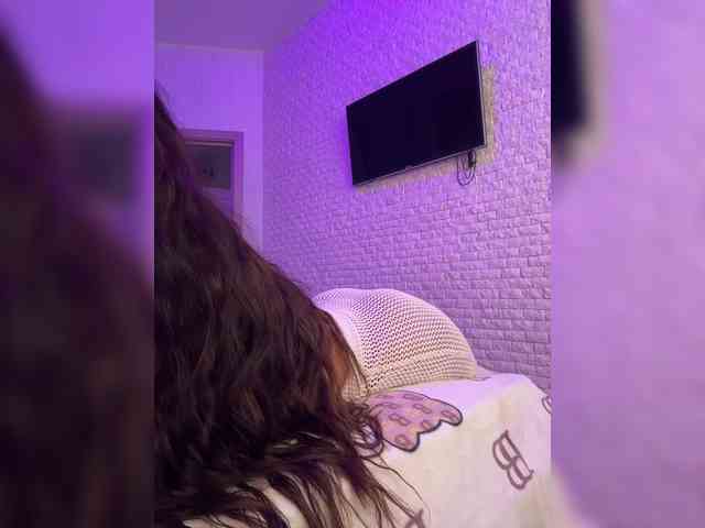 bitch_production webcam