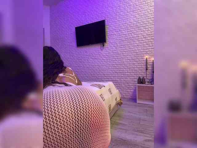 bitch_production webcam