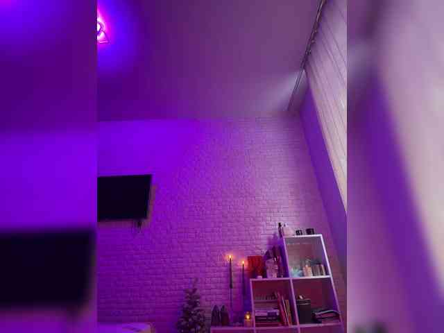 bitch_production webcam