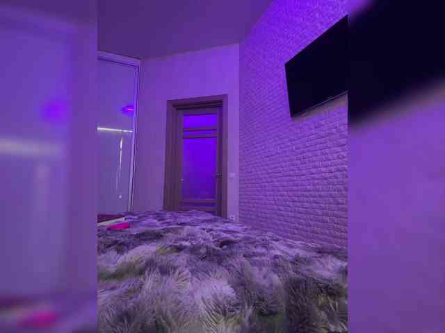 bitch_production webcam