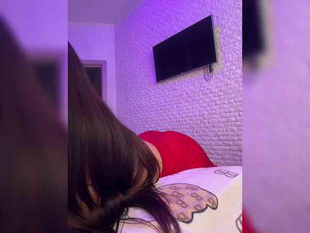 bitch_production webcam