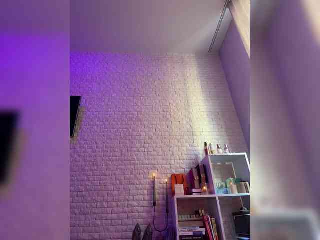 bitch_production webcam