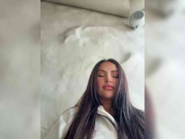 bitch_production webcam