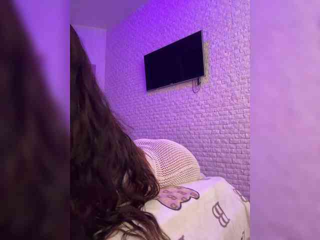 bitch_production webcam