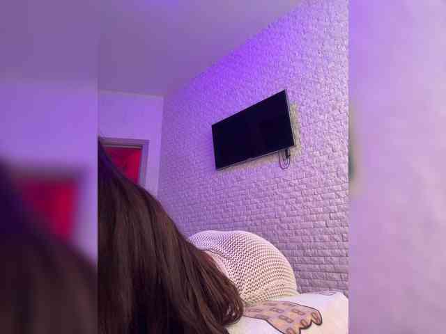 bitch_production webcam