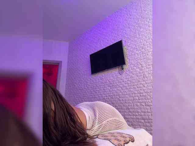 bitch_production webcam