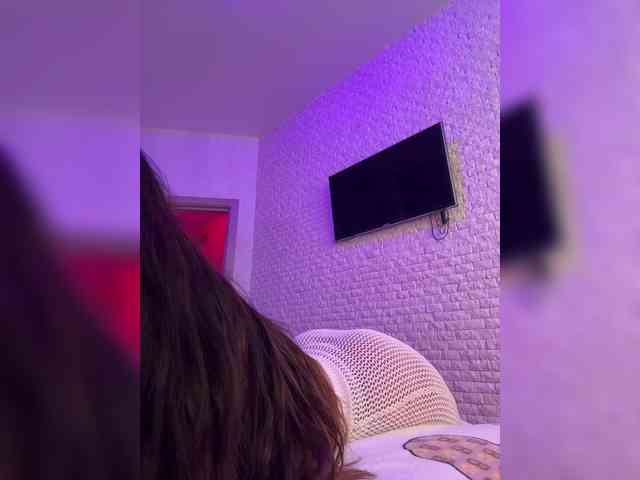 bitch_production webcam