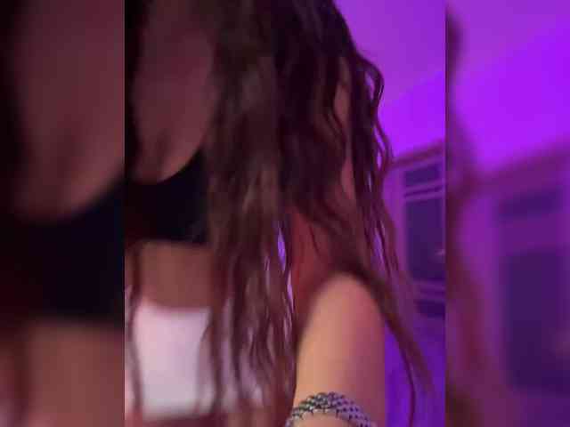 bitch_production webcam