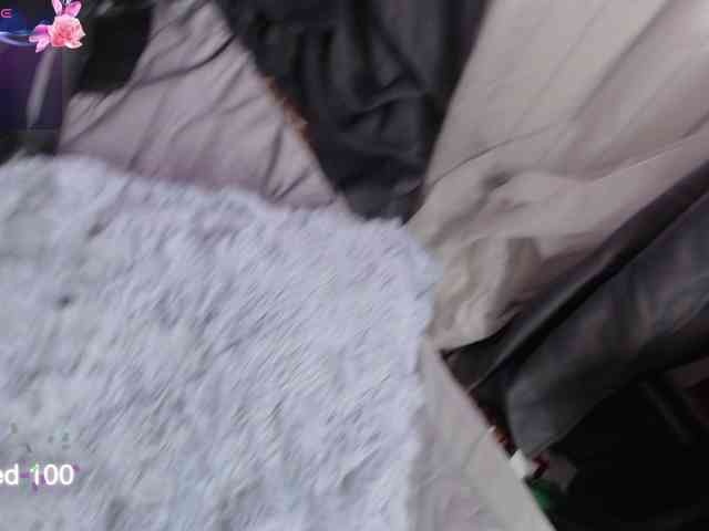 VioletNice Live Webcam on BongaCams