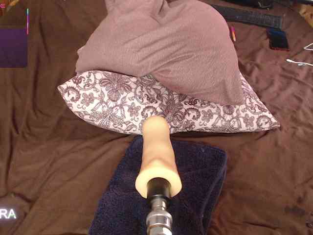 123SaKuRa123 webcam