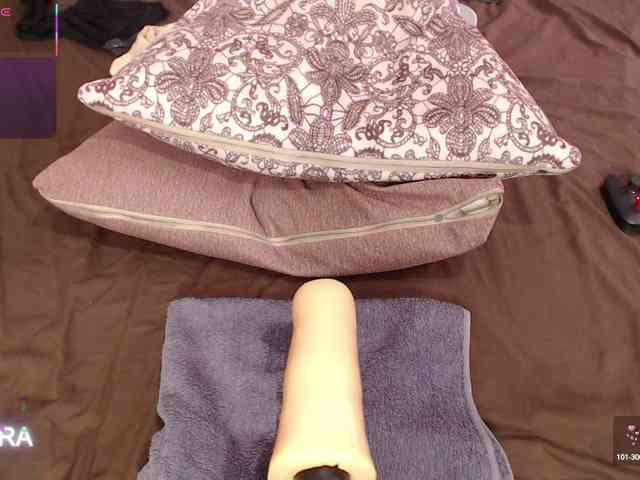 123SaKuRa123 webcam