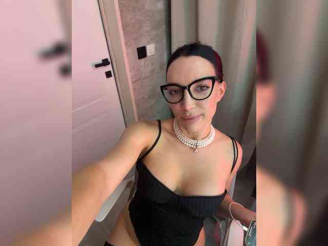 Vivien_ webcam