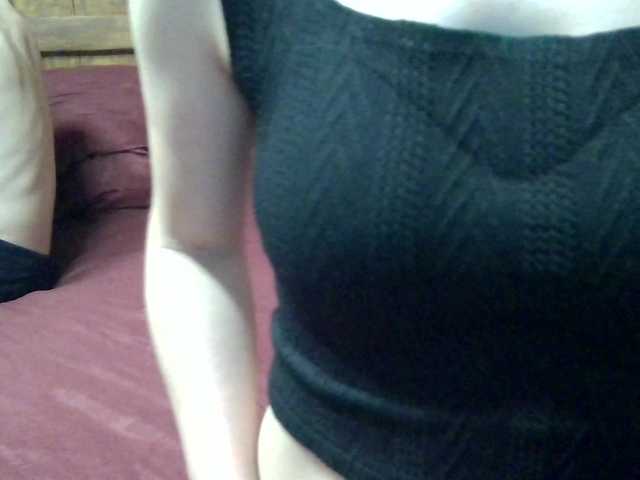 flavorsofy Live Cam on BongaCams