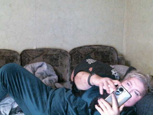 Lana0005's BongaCams show and profile